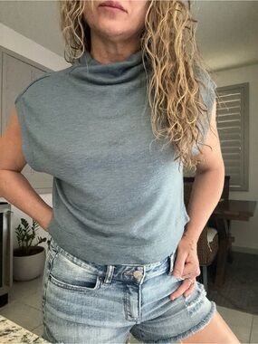 Anthropologie  Blue Textured Knit Top